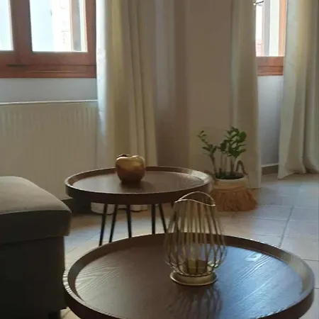 Apartman Karavelas